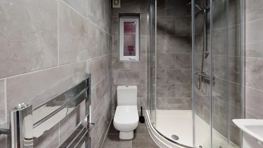 8 bedroom house for rent