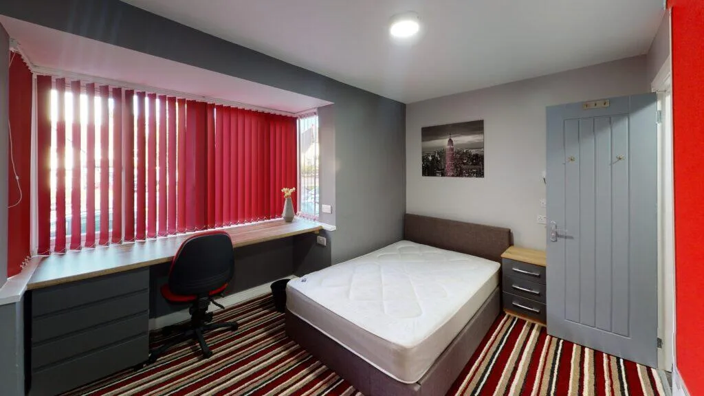 8 bedroom house for rent