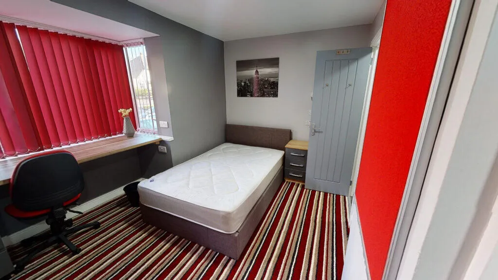 8 bedroom house for rent