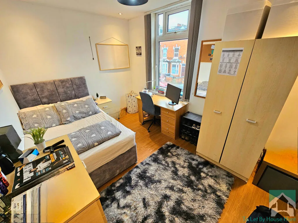 7 bedroom house for rent
