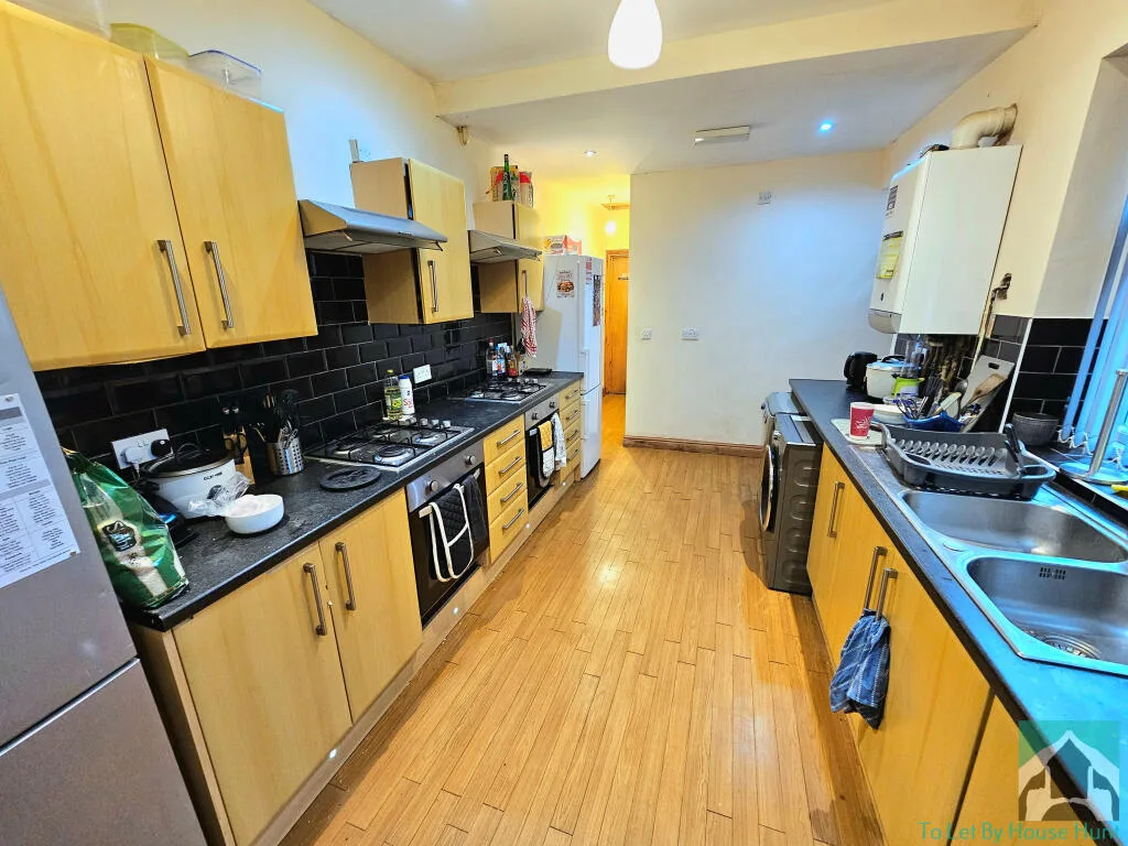 7 bedroom house for rent