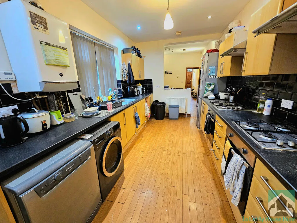 7 bedroom house for rent