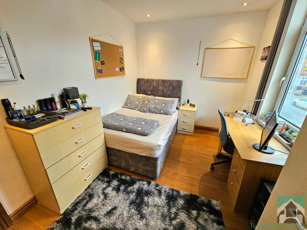 7 bedroom house for rent