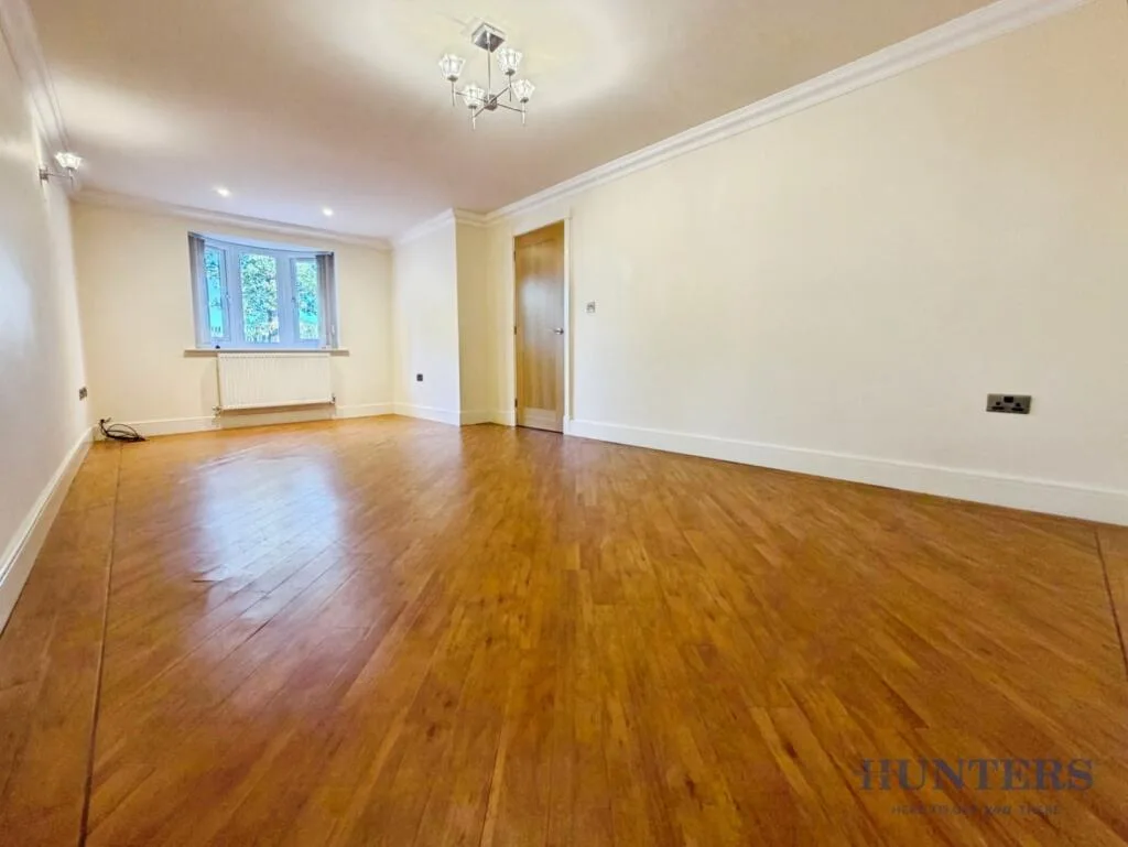 4 bedroom detached house for rent