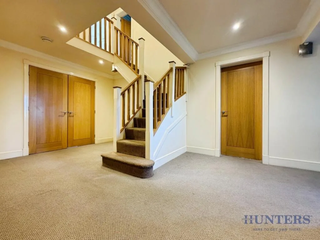 4 bedroom detached house for rent