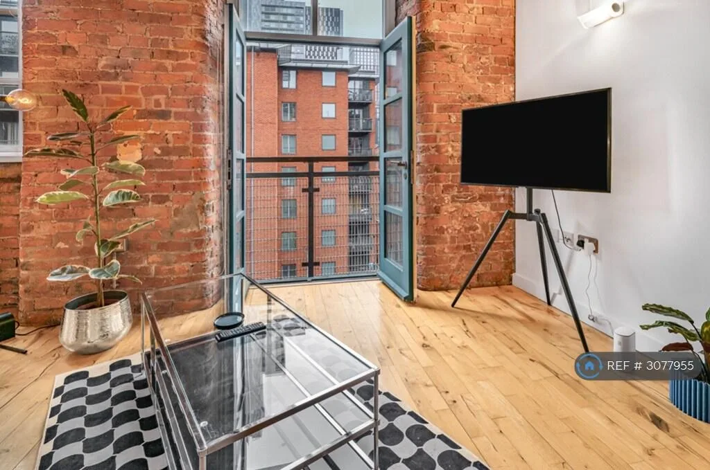 Studio flat for rent