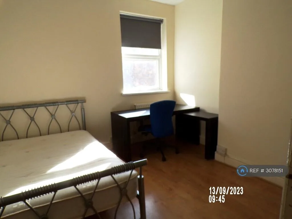 8 bedroom terraced house for rent