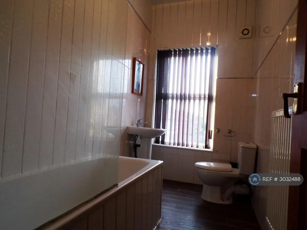 7 bedroom terraced house for rent
