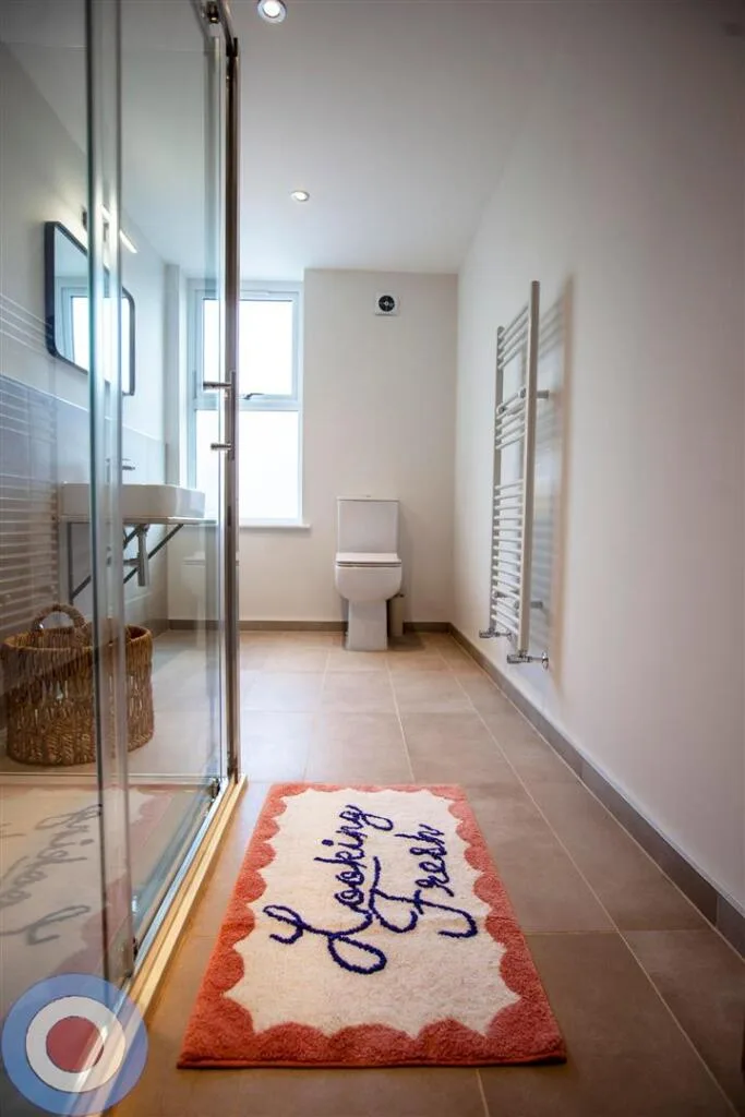 7 bedroom terraced house for rent