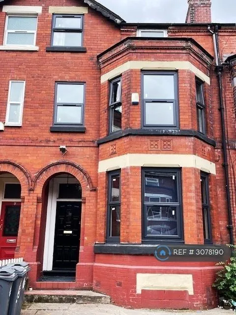 7 bedroom terraced house for rent