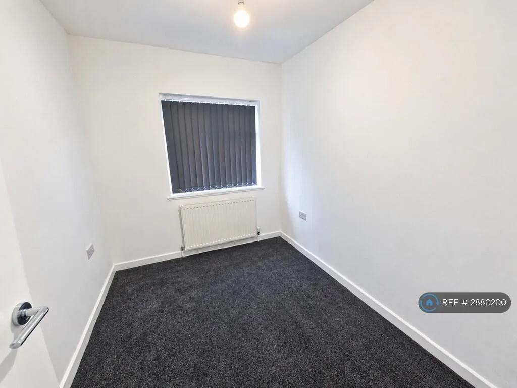 3 bedroom maisonette for rent