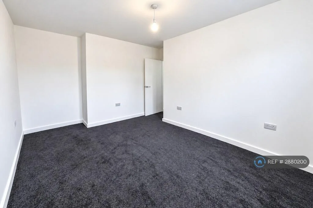 3 bedroom maisonette for rent