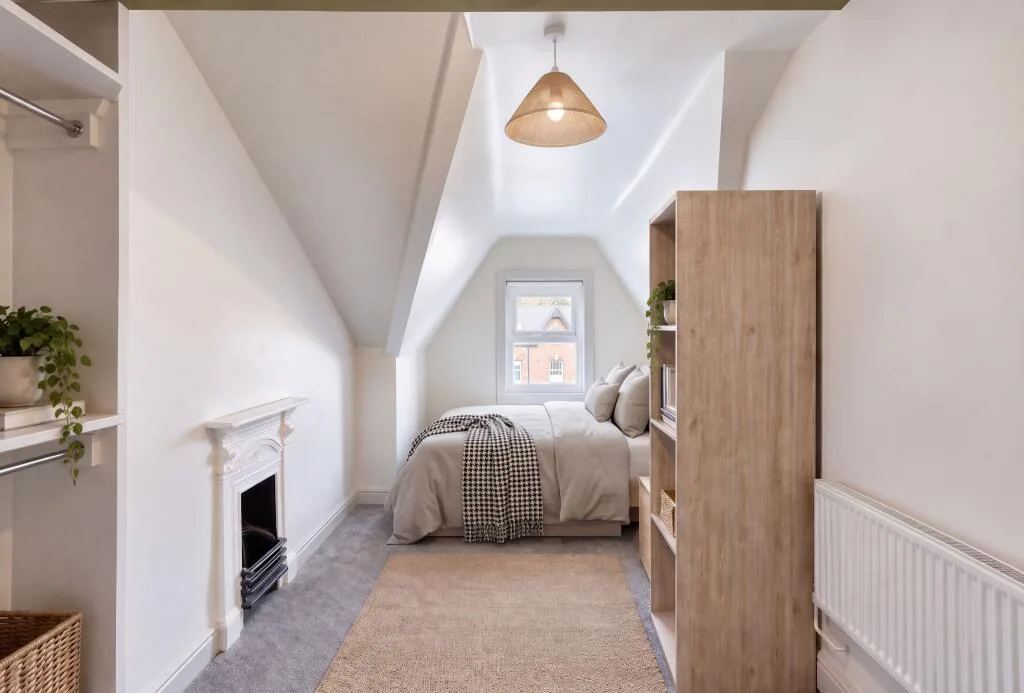 5 bedroom flat for rent