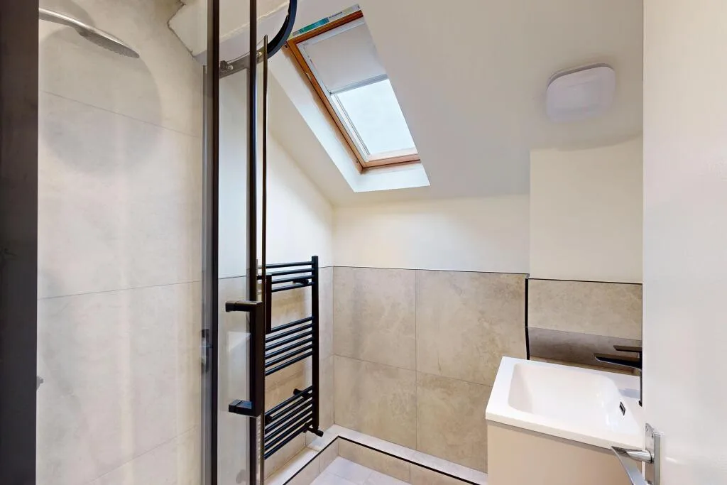 4 bedroom flat for rent
