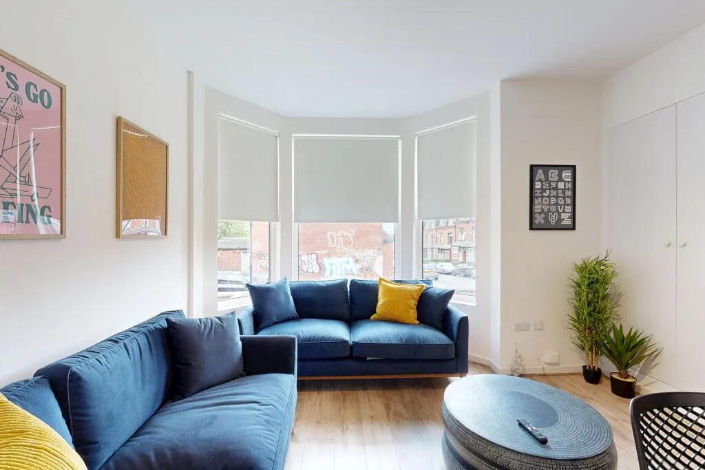 6 bedroom flat for rent