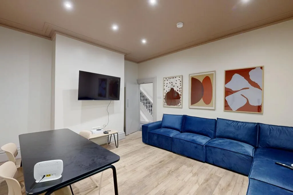 7 bedroom flat for rent