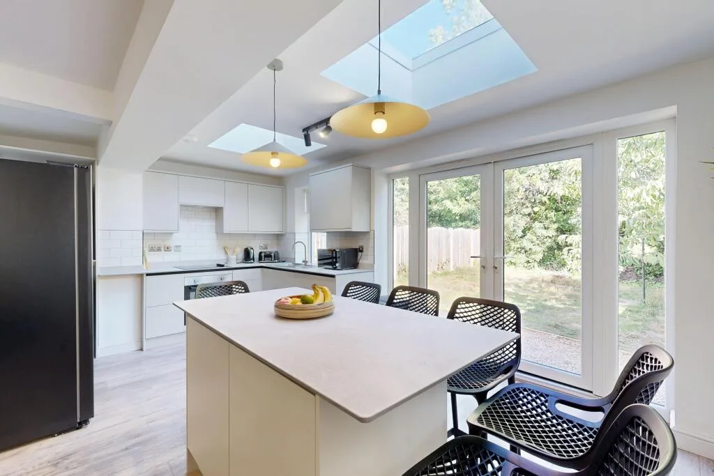 6 bedroom terraced house for rent