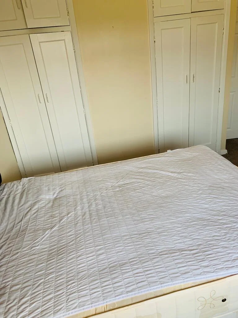 5 bedroom semi-detached house for rent