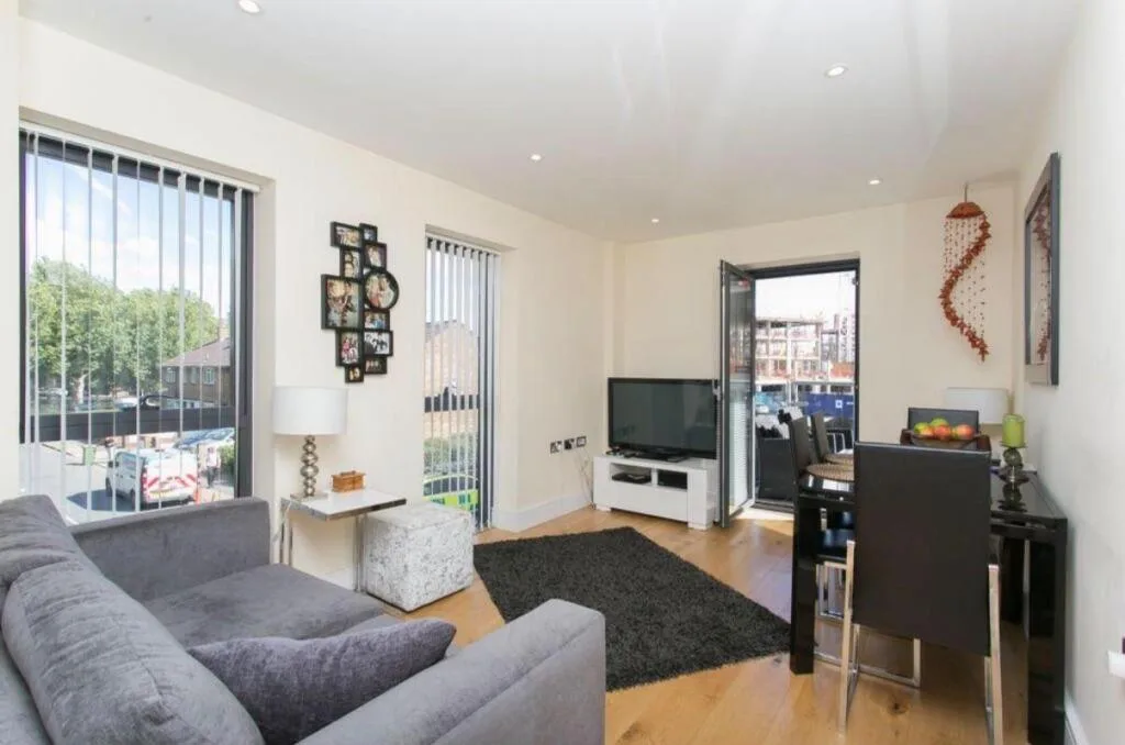 2 bedroom apartment for rent
