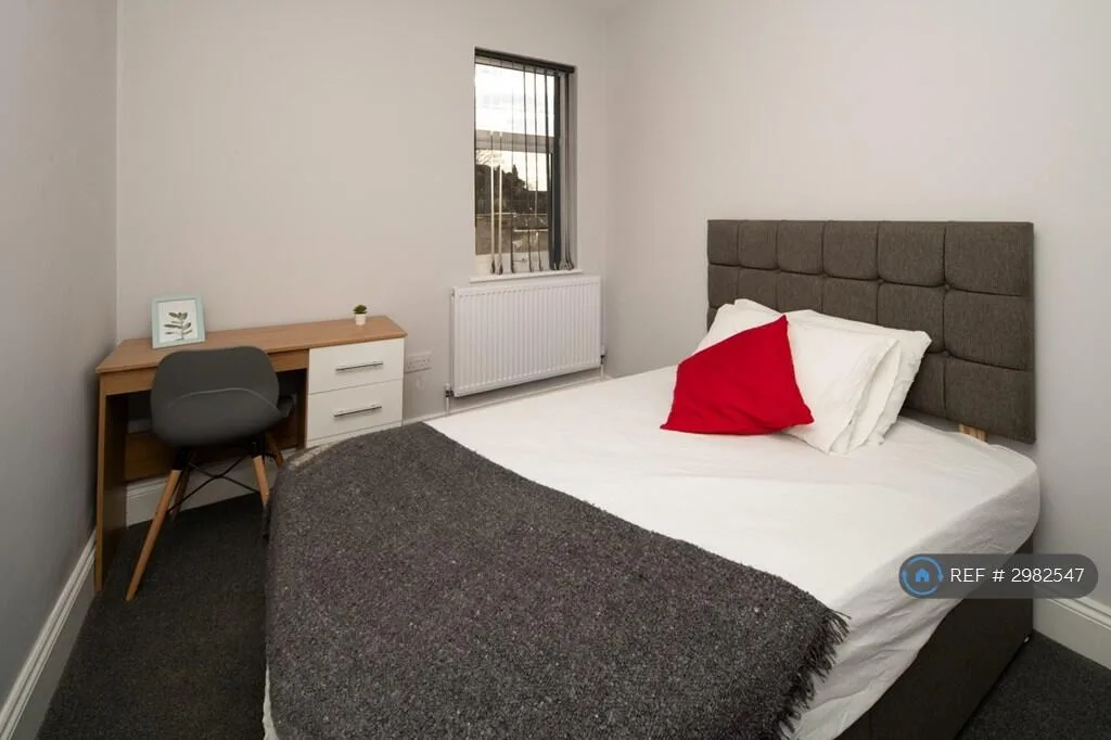 4 bedroom terraced house for rent