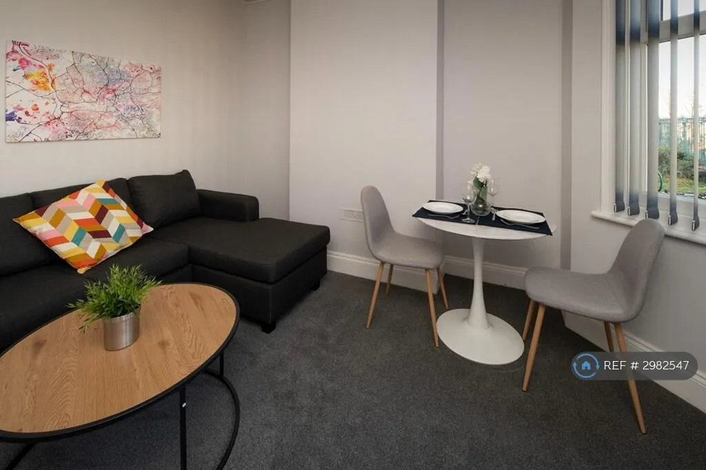 4 bedroom terraced house for rent