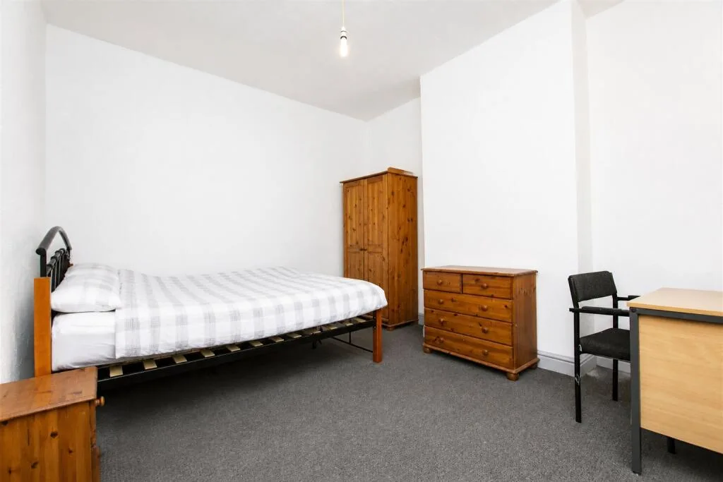 4 bedroom house for rent