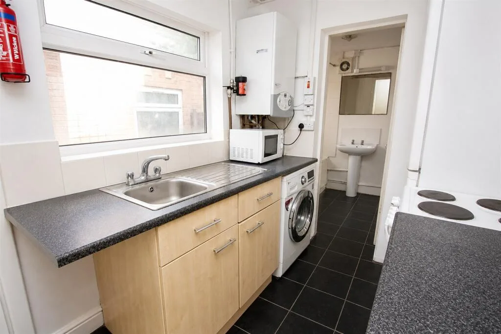 4 bedroom house for rent