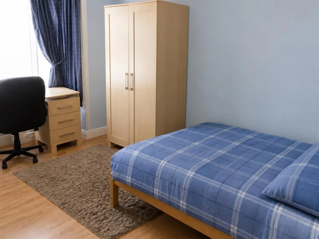 4 bedroom house for rent
