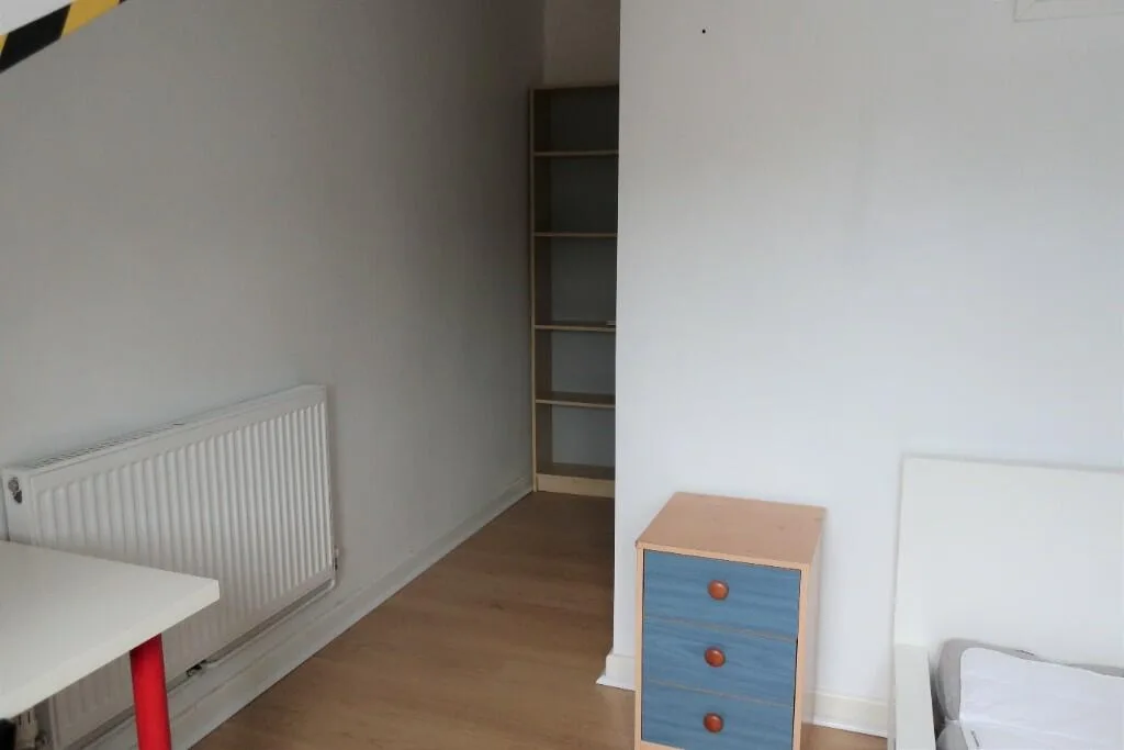5 bedroom terraced house for rent