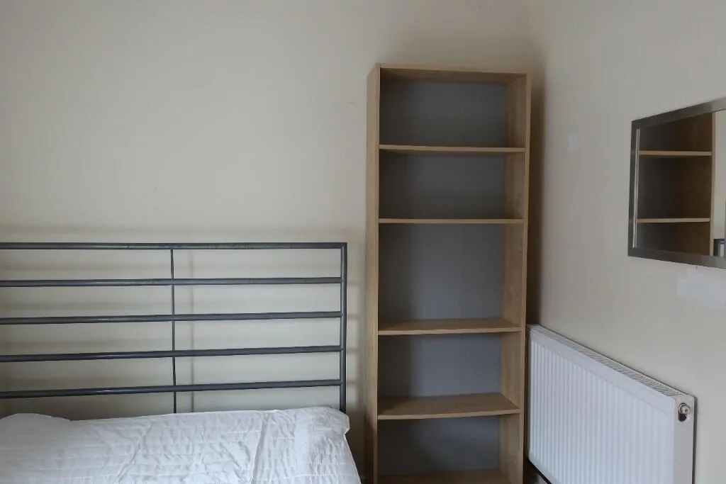 5 bedroom terraced house for rent