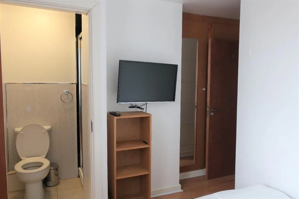 6 bedroom terraced house for rent