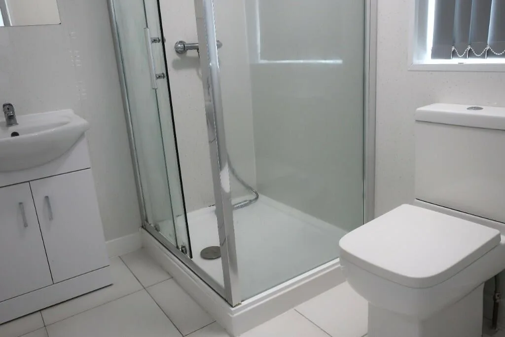 5 bedroom terraced house for rent