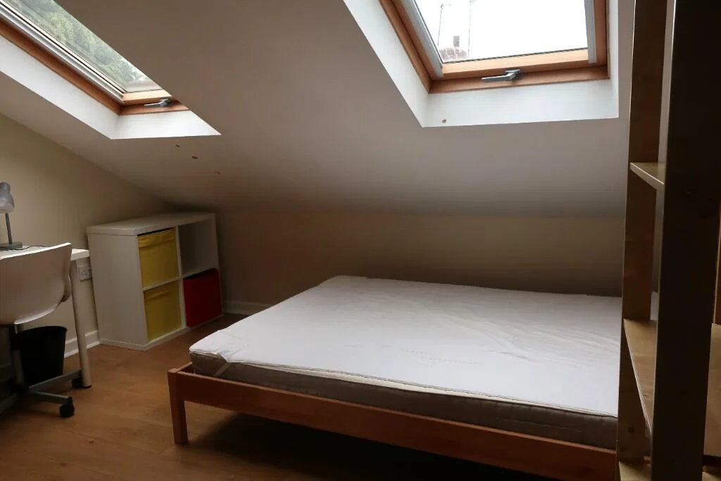 5 bedroom terraced house for rent