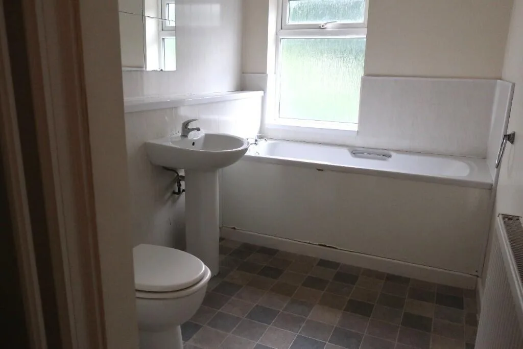 5 bedroom terraced house for rent