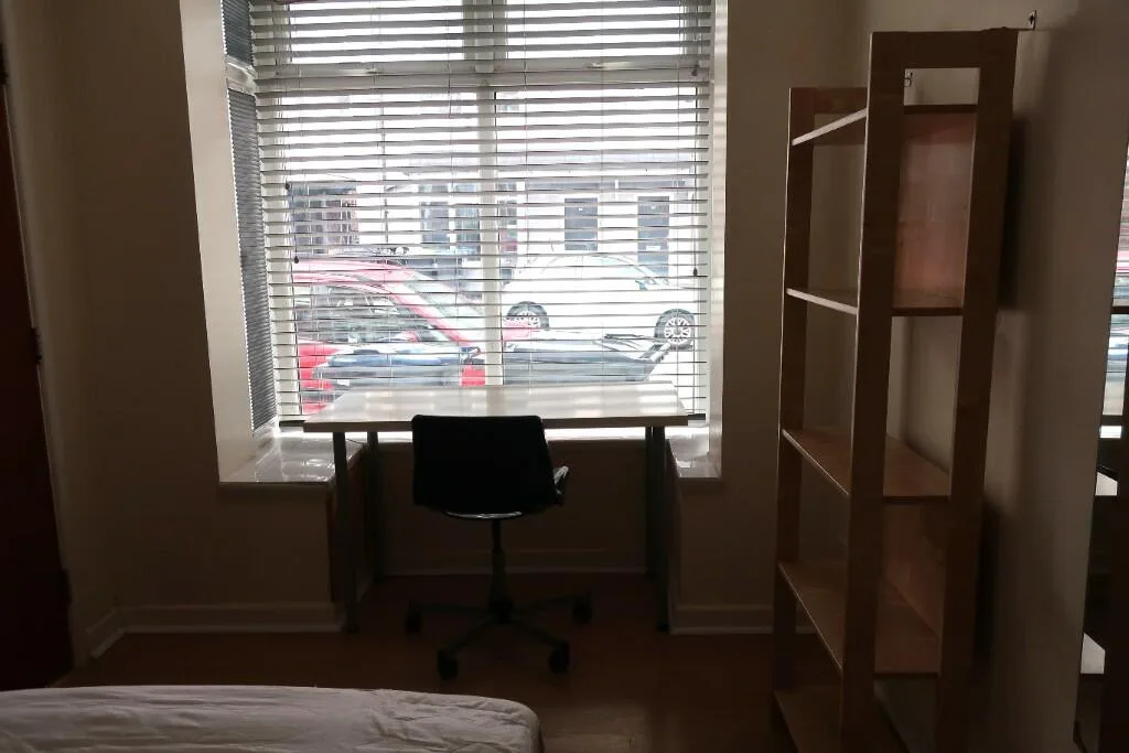 5 bedroom terraced house for rent