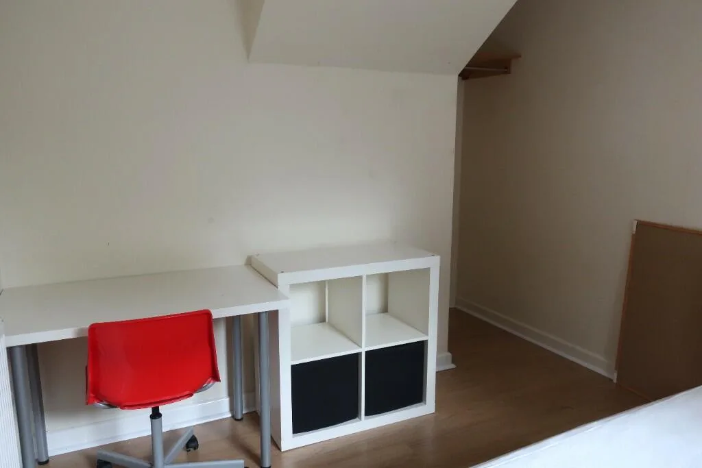 5 bedroom terraced house for rent
