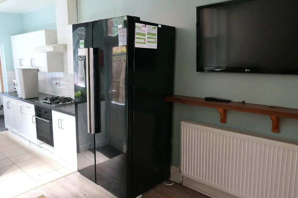 5 bedroom terraced house for rent