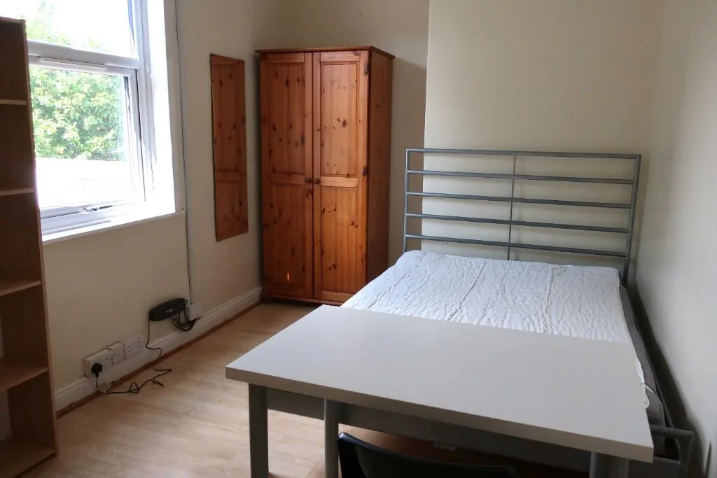 4 bedroom terraced house for rent