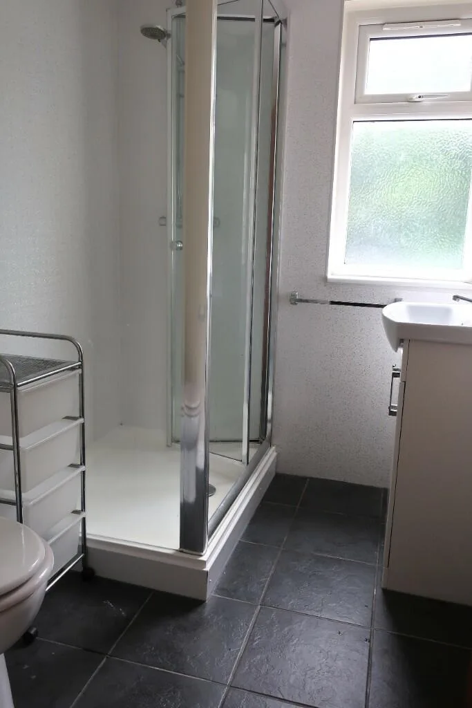 5 bedroom terraced house for rent
