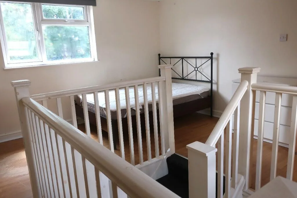 4 bedroom terraced house for rent