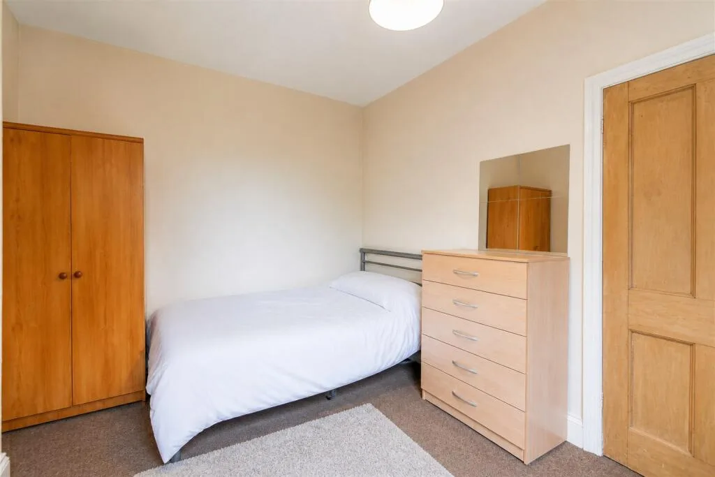 4 bedroom house for rent