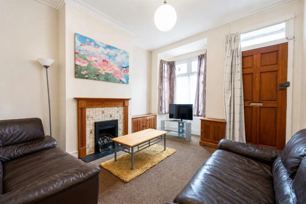 4 bedroom house for rent