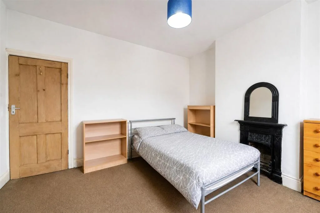 4 bedroom house for rent