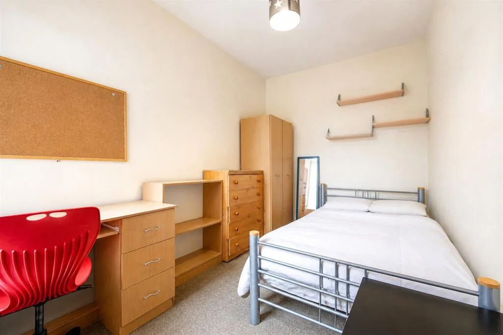 4 bedroom house for rent