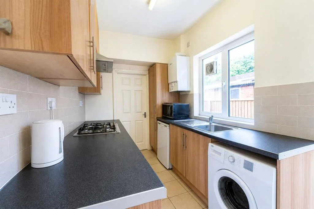 4 bedroom house for rent