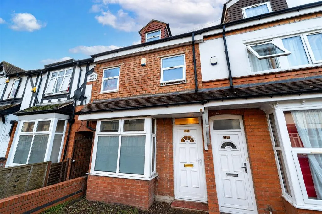 6 bedroom house for rent