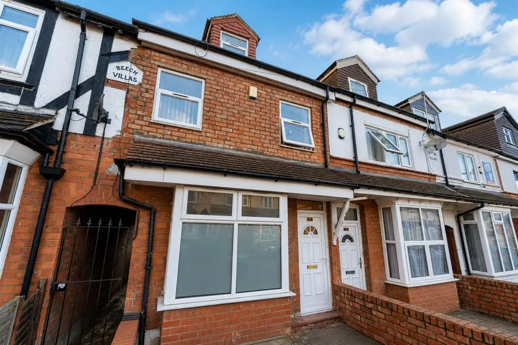 6 bedroom house for rent