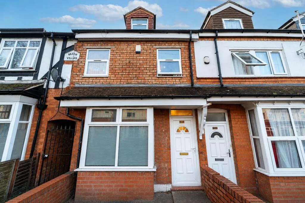 6 bedroom house for rent
