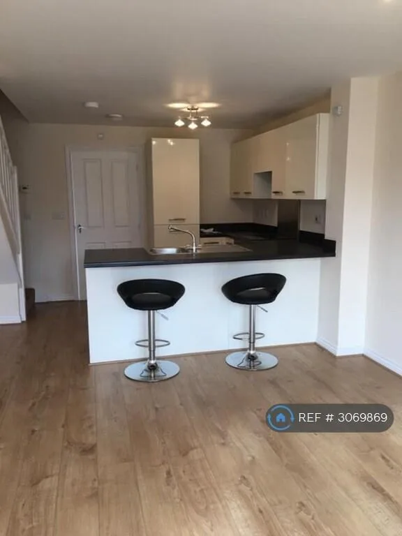 2 bedroom terraced house for rent