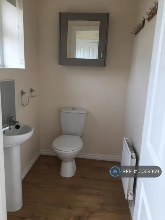 2 bedroom terraced house for rent